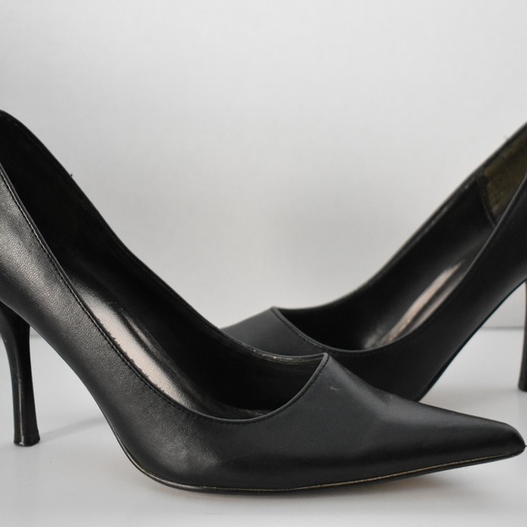 Wild Diva Shoes - pointed pumps